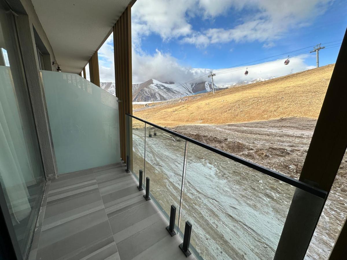 Atrium Mountain View Apartment, New Gudauri Bagian luar foto